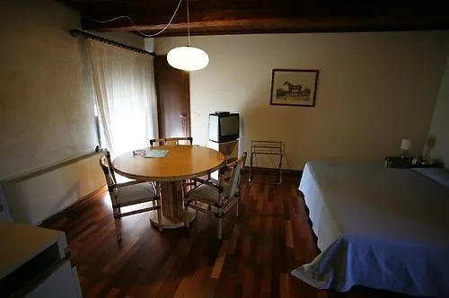 Residence Hotel Castelvecchio Verona