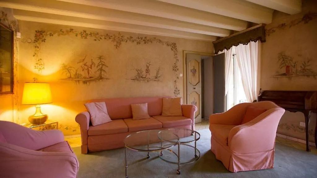 Residence Hotel Castelvecchio Verona 2*,