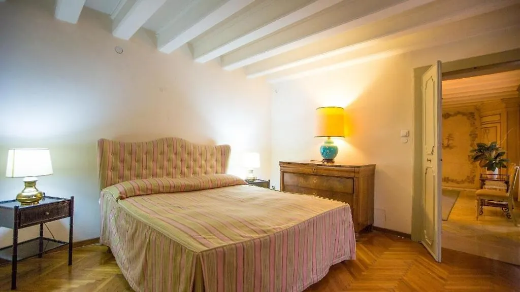 Residence Hotel Castelvecchio Verona 2*,