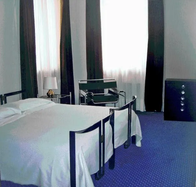 Residence Hotel Castelvecchio Verona